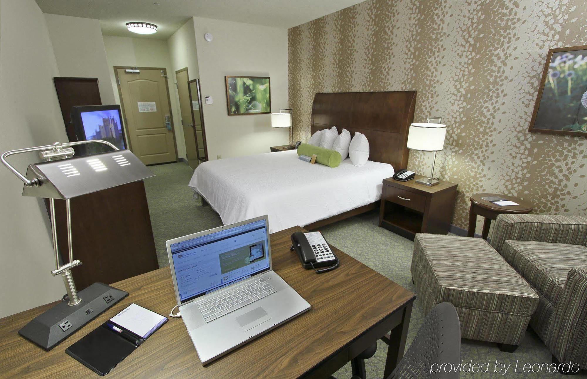 Hilton Garden Inn Covington/Mandeville Bilik gambar
